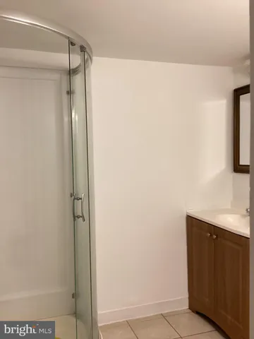 a close up view of washer