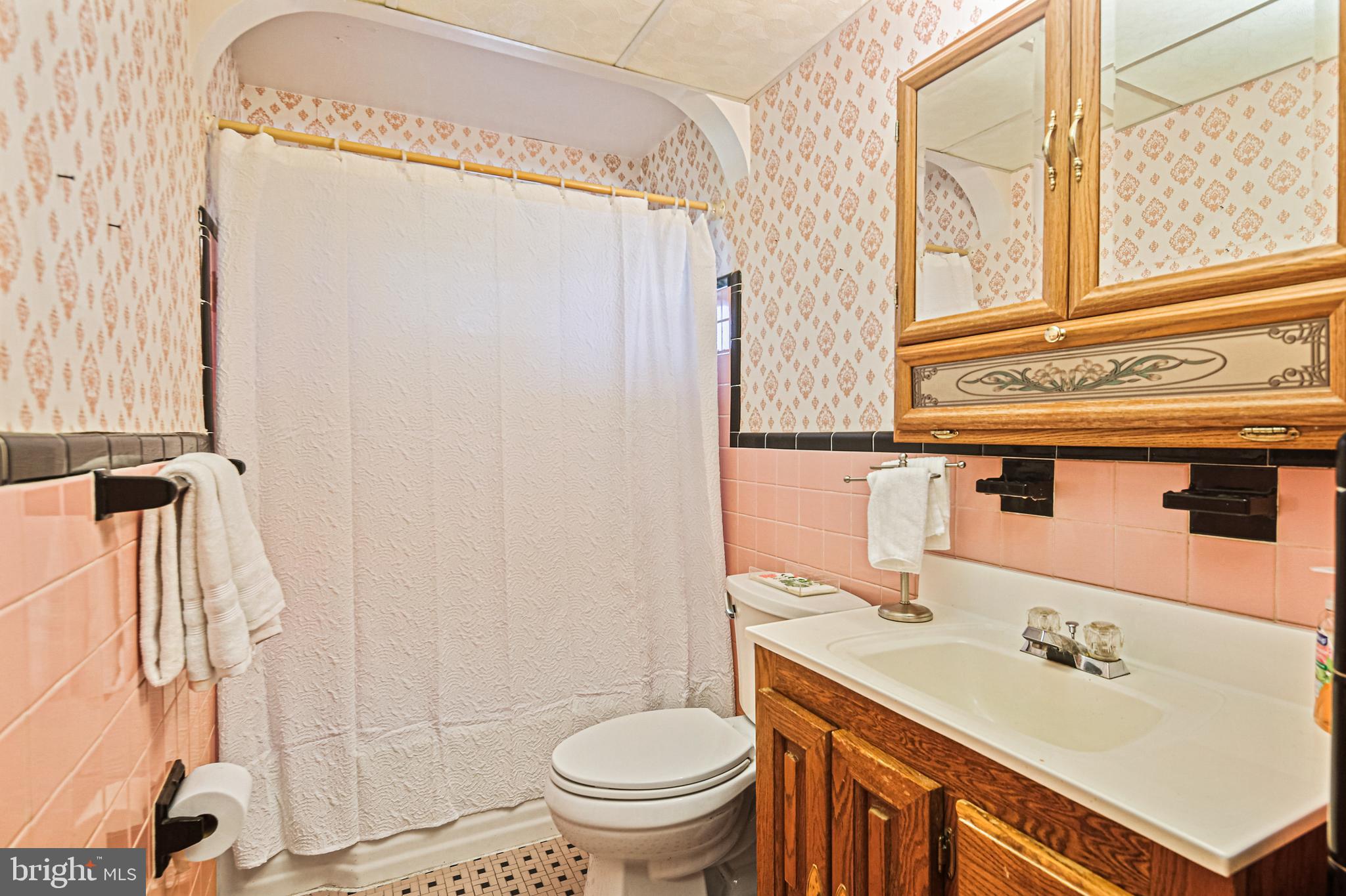 4226 Darleigh Road Nottingham, MD 21236 - Photo 8 of 25 Gallery Image 8