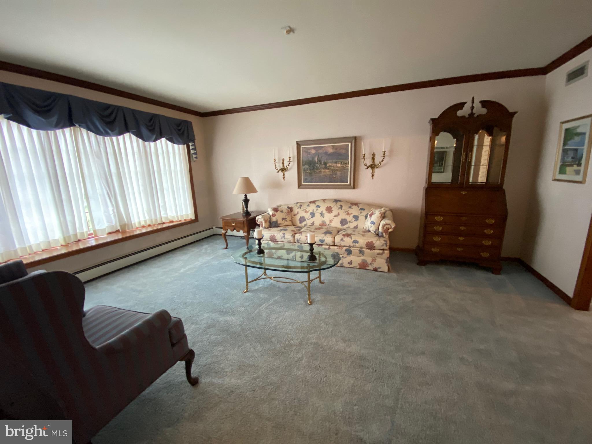 51 Fairhill Road Huntingdon Valley, PA 19006 - Photo 9 of 62 Gallery Image 9