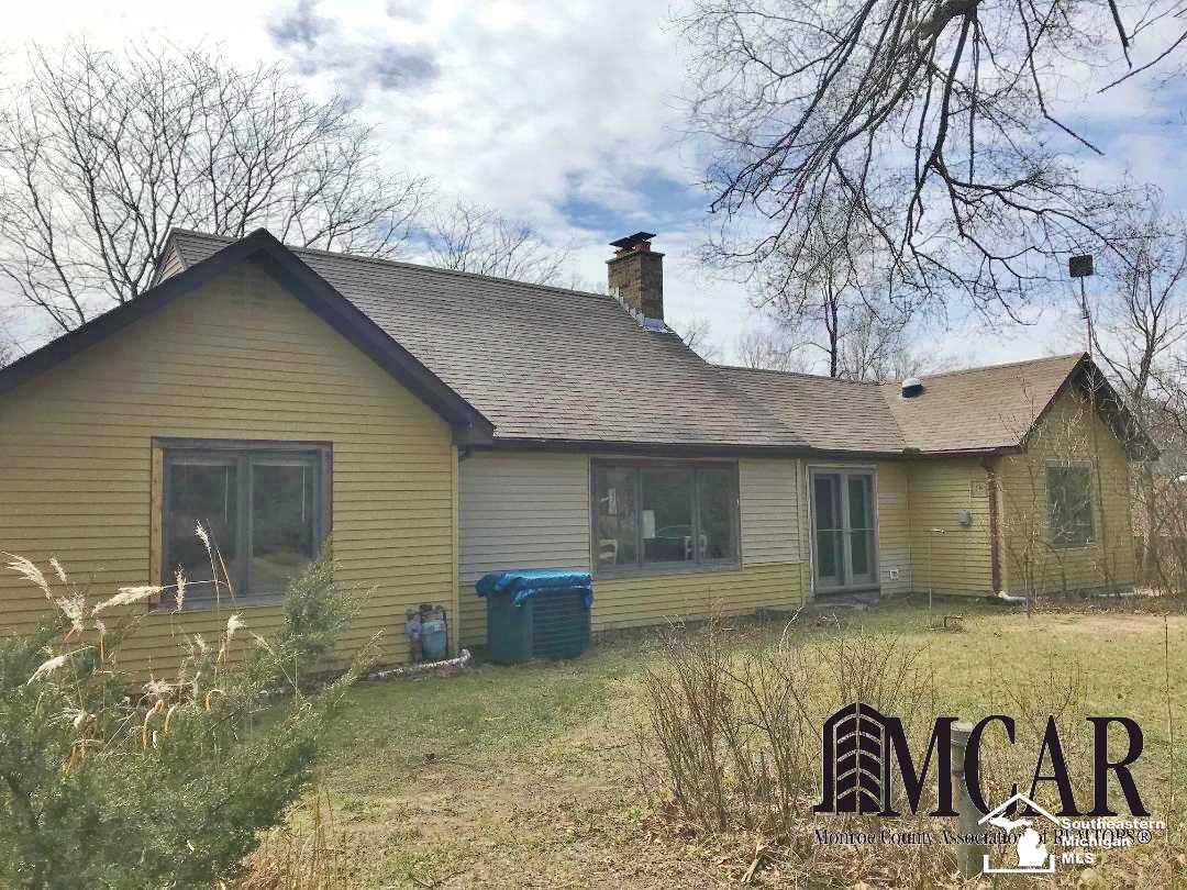2919 Consear Road Lambertville, MI 48144 - Photo 1 of 27 21425936.JPG