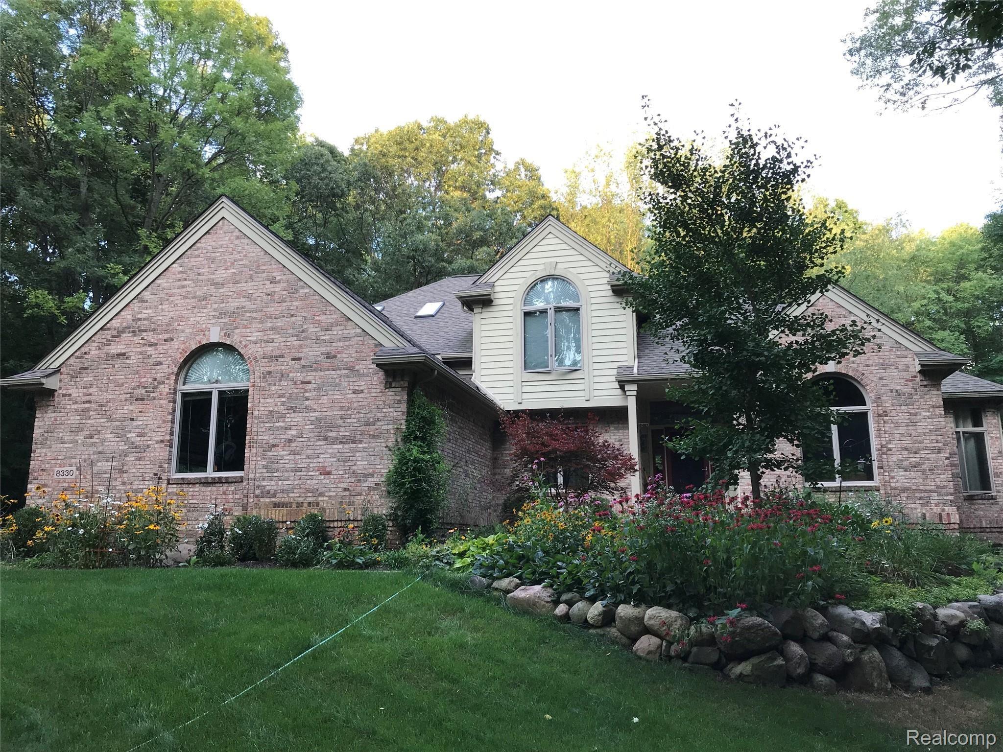 8330 Webster Hills Road Dexter, MI 48130 - Photo 2 of 87 1050.JPG