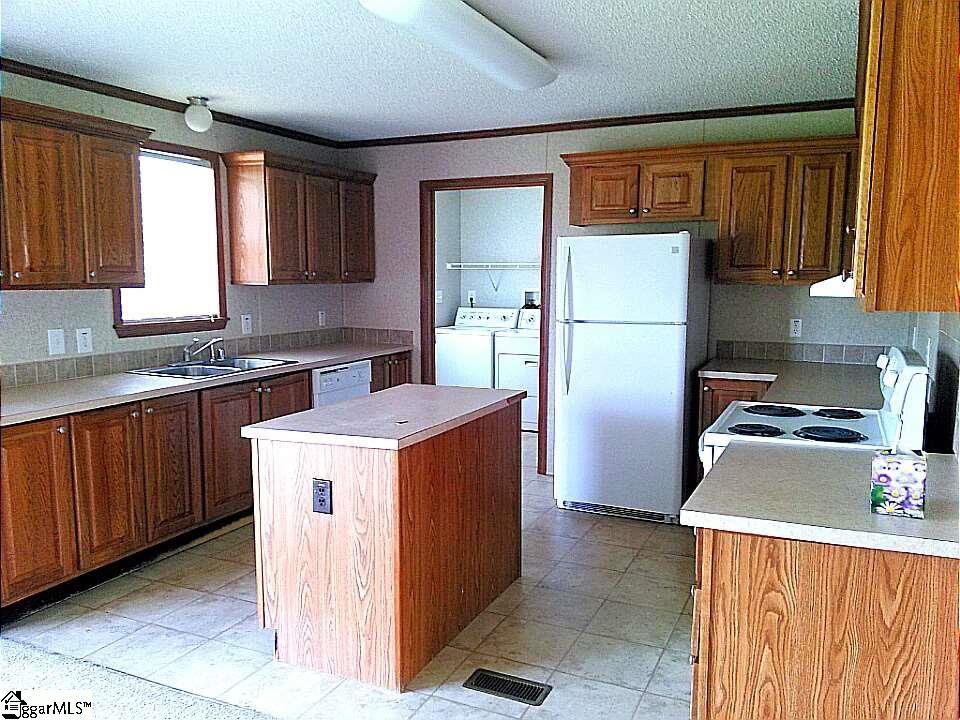 116 Babb Road Inman, SC 29349 - Photo 6 of 18 Gallery Image 6