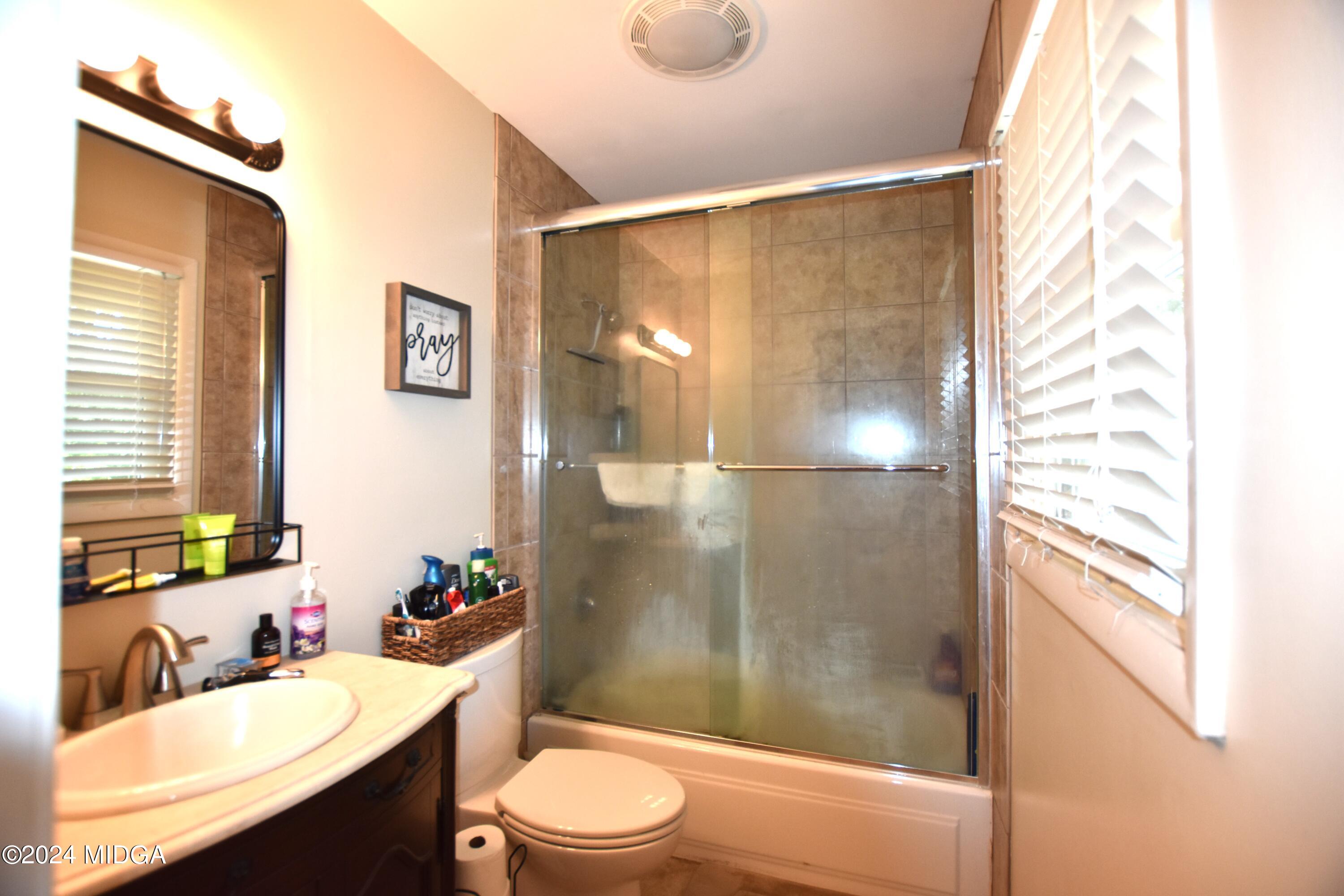 1123 Newport Road Macon, GA 31210 - Photo 22 of 34 DSC_0536