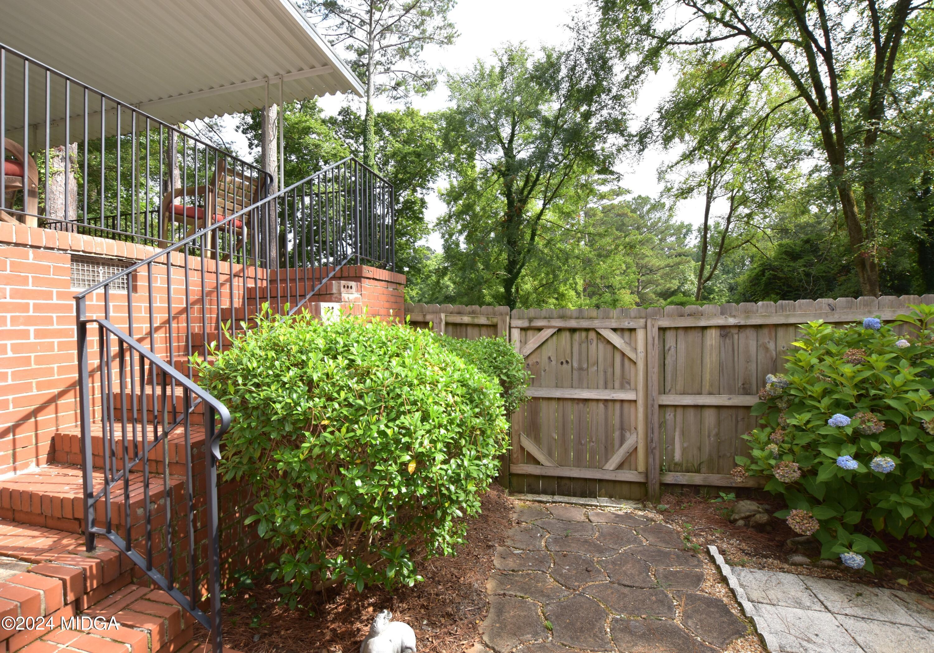 1123 Newport Road Macon, GA 31210 - Photo 32 of 34 DSC_0573