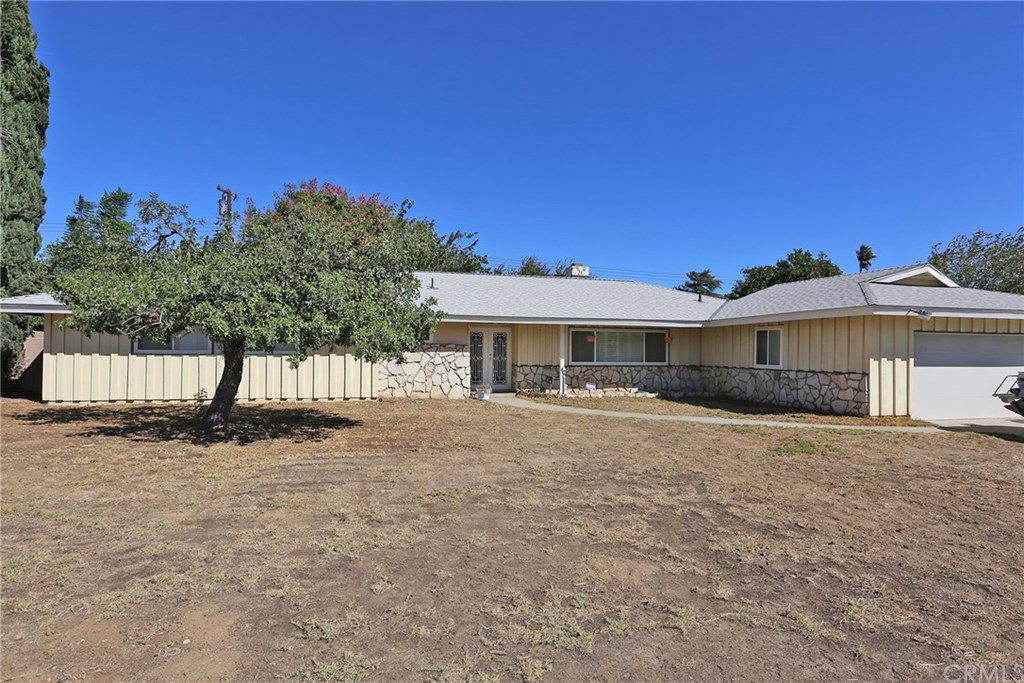 5855 Riverside Avenue Rialto, CA 92377 - Photo 1 of 1