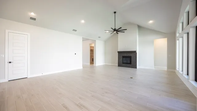 $889,900 | 1256 Jolie Rose Bend, Leander, TX 78641