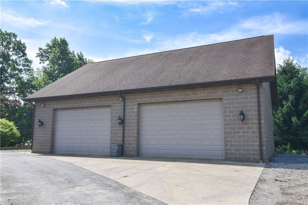 150 Morgan Road Butler, PA 16002 - Photo 3 of 30 Detached Garage