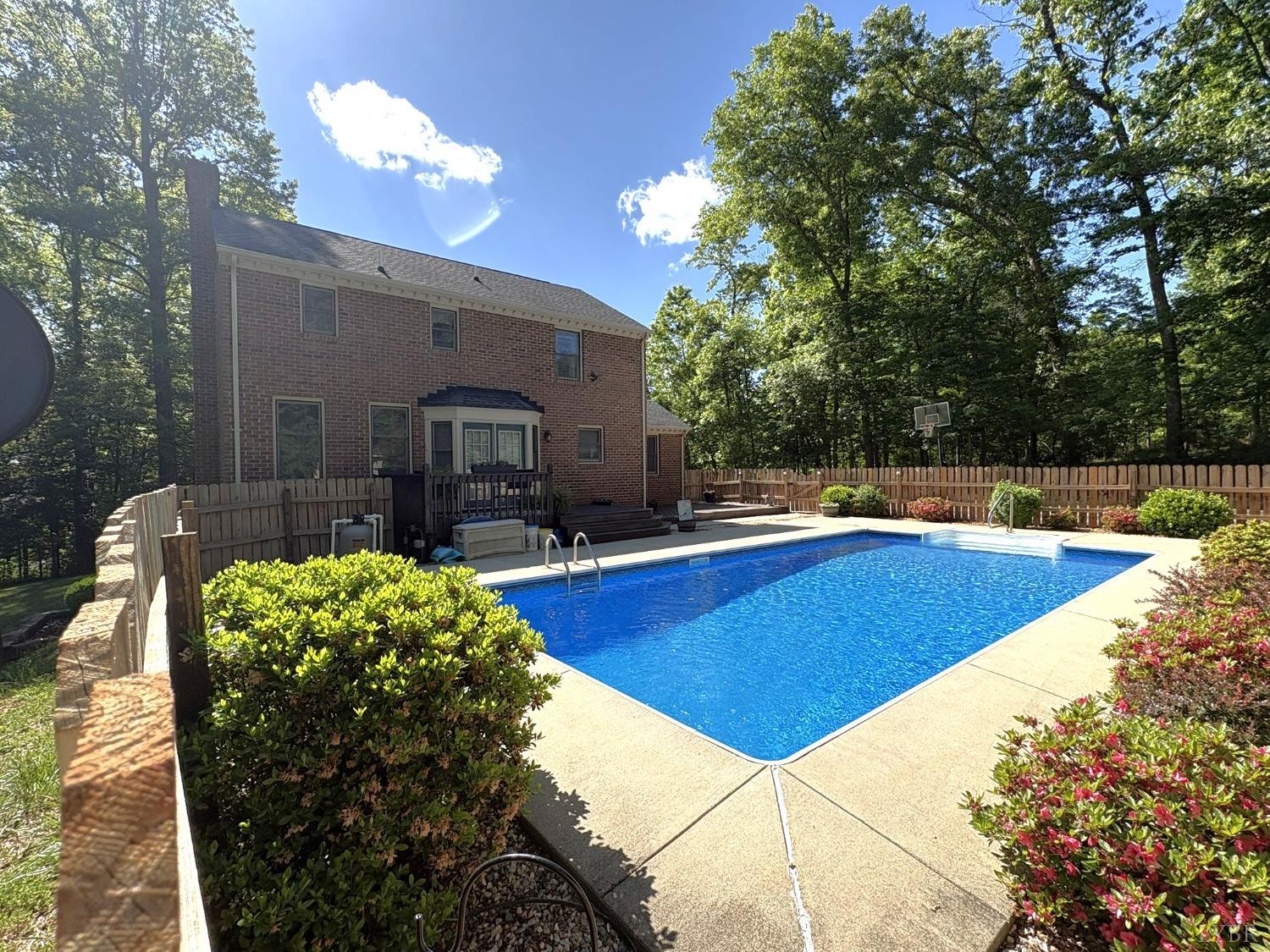 424 Father Judge Road Amherst, VA 24521 - Photo 5 of 37