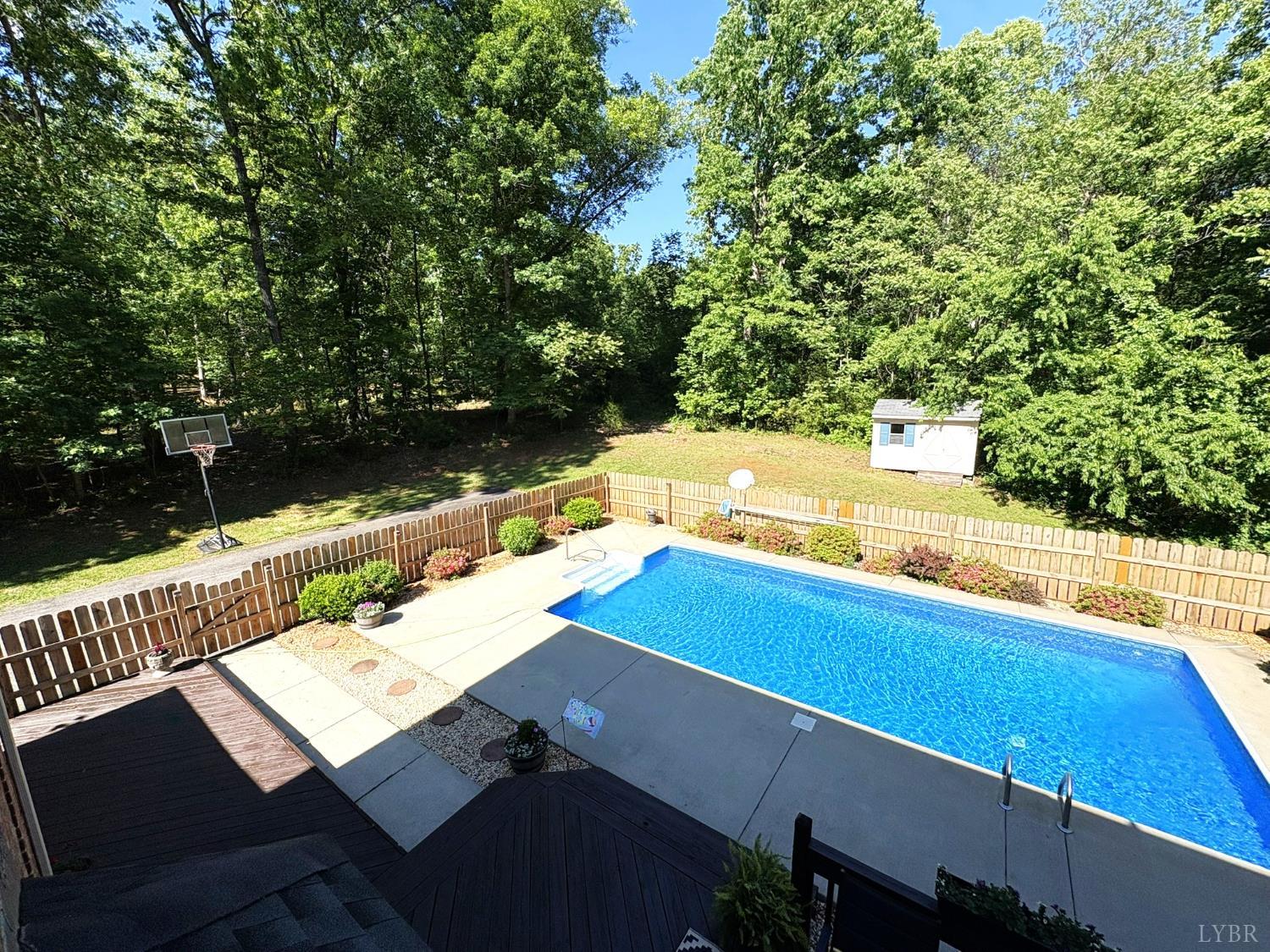 424 Father Judge Road Amherst, VA 24521 - Photo 6 of 37