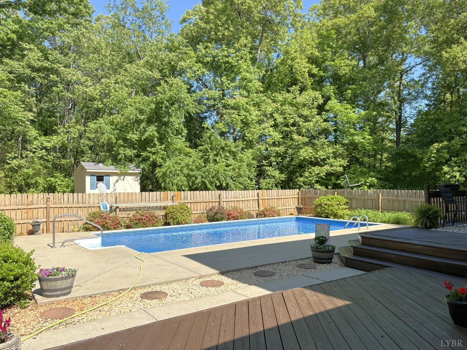 424 Father Judge Road Amherst, VA 24521 - Photo 8 of 37