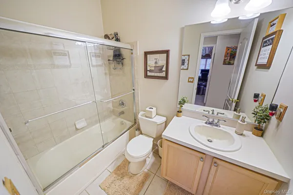 $599,990 | 109 Constantine Way, Mount Sinai, NY 11766