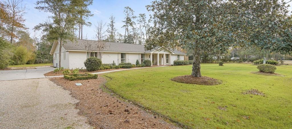 8 Whipporwill Road Covington, LA 70433 - Photo 2 of 23