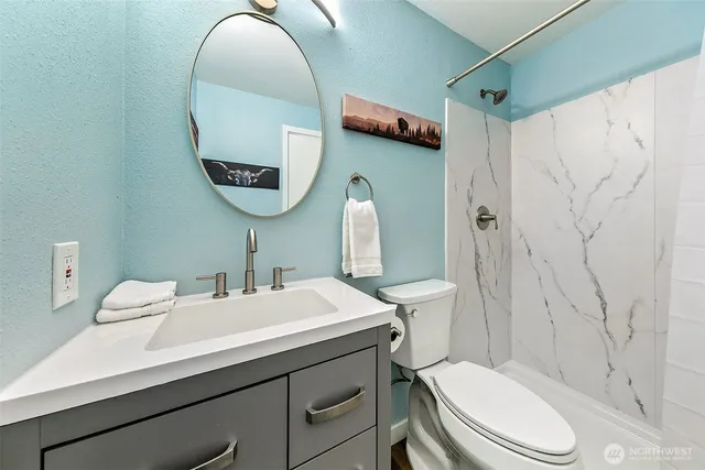 $495,000 | 23001 Lakeview Drive, Unit I206, Mountlake Terrace, WA 98043