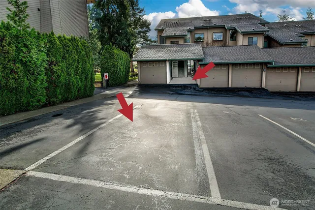 $495,000 | 23001 Lakeview Drive, Unit I206, Mountlake Terrace, WA 98043