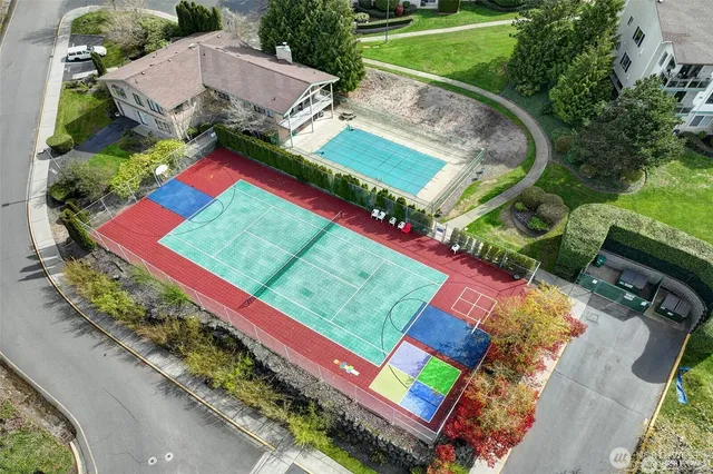 $495,000 | 23001 Lakeview Drive, Unit I206, Mountlake Terrace, WA 98043