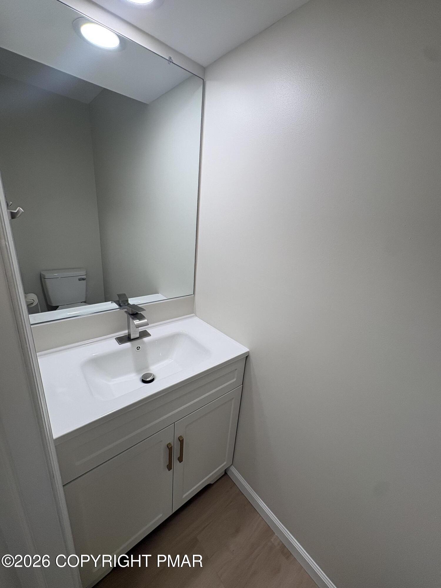 1046 Kilmer Road Tobyhanna, PA 18466 - Photo 6 of 25 IMG_2782