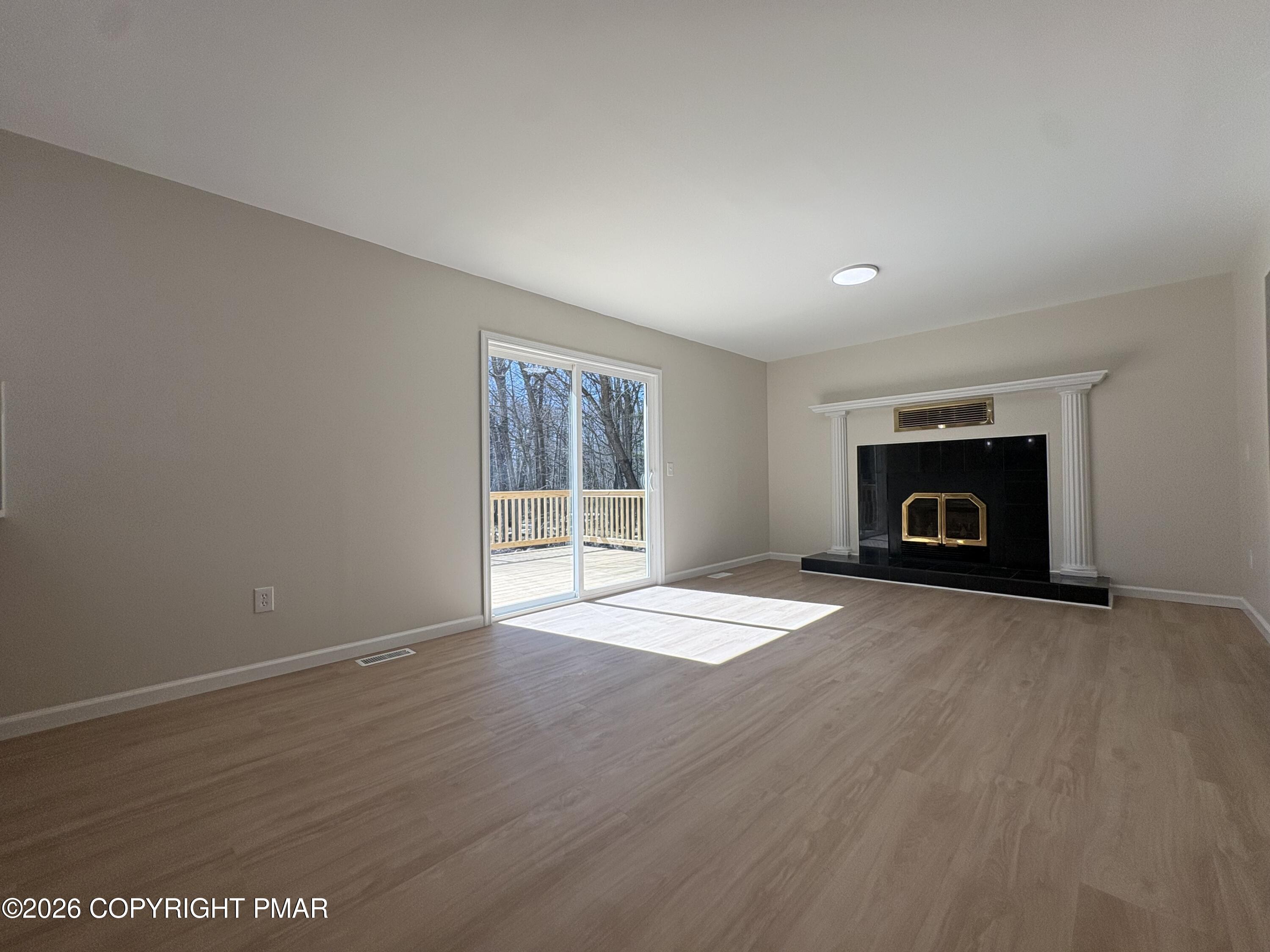 1046 Kilmer Road Tobyhanna, PA 18466 - Photo 7 of 25 IMG_2776