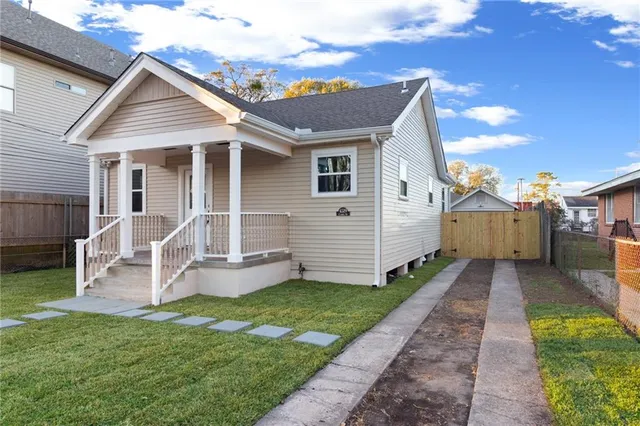 $315,000 | 4519 Camel Street, Metairie, LA 70001