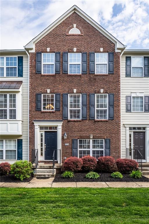 9089 Rider Drive Fishers, IN 46038 - Photo 2 of 30 Gallery Image 2
