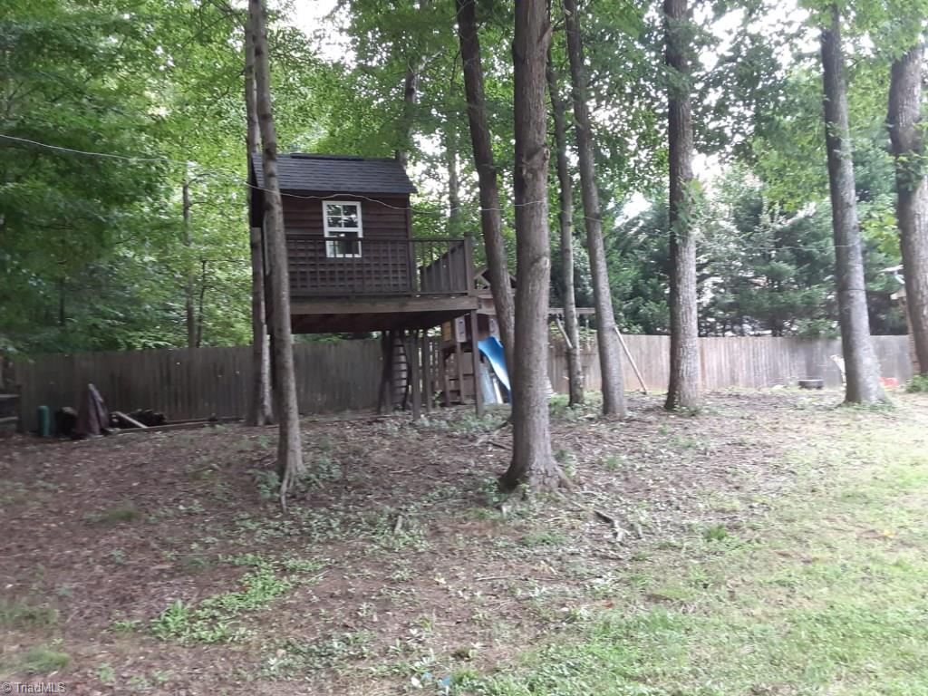 5324 Candlewick Road Greensboro, NC 27455 - Photo 5 of 6 Gallery Image 5