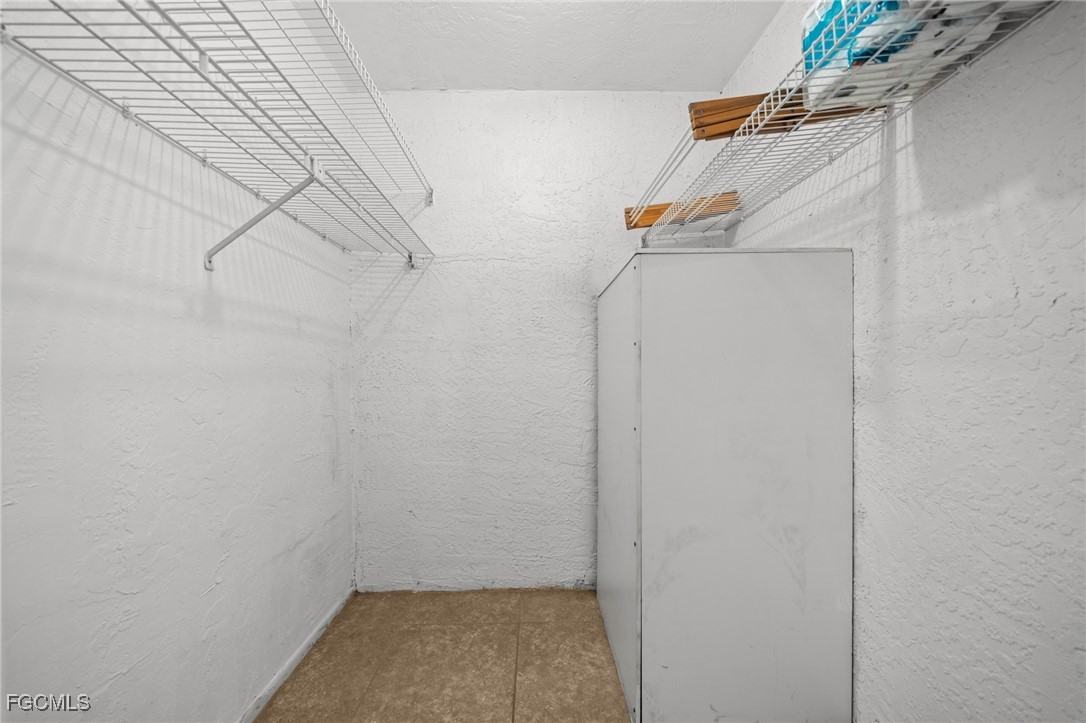 830 Wiggins Pass Road, Unit 14 Naples, FL 34110 - Photo 13 of 20 a view of small space