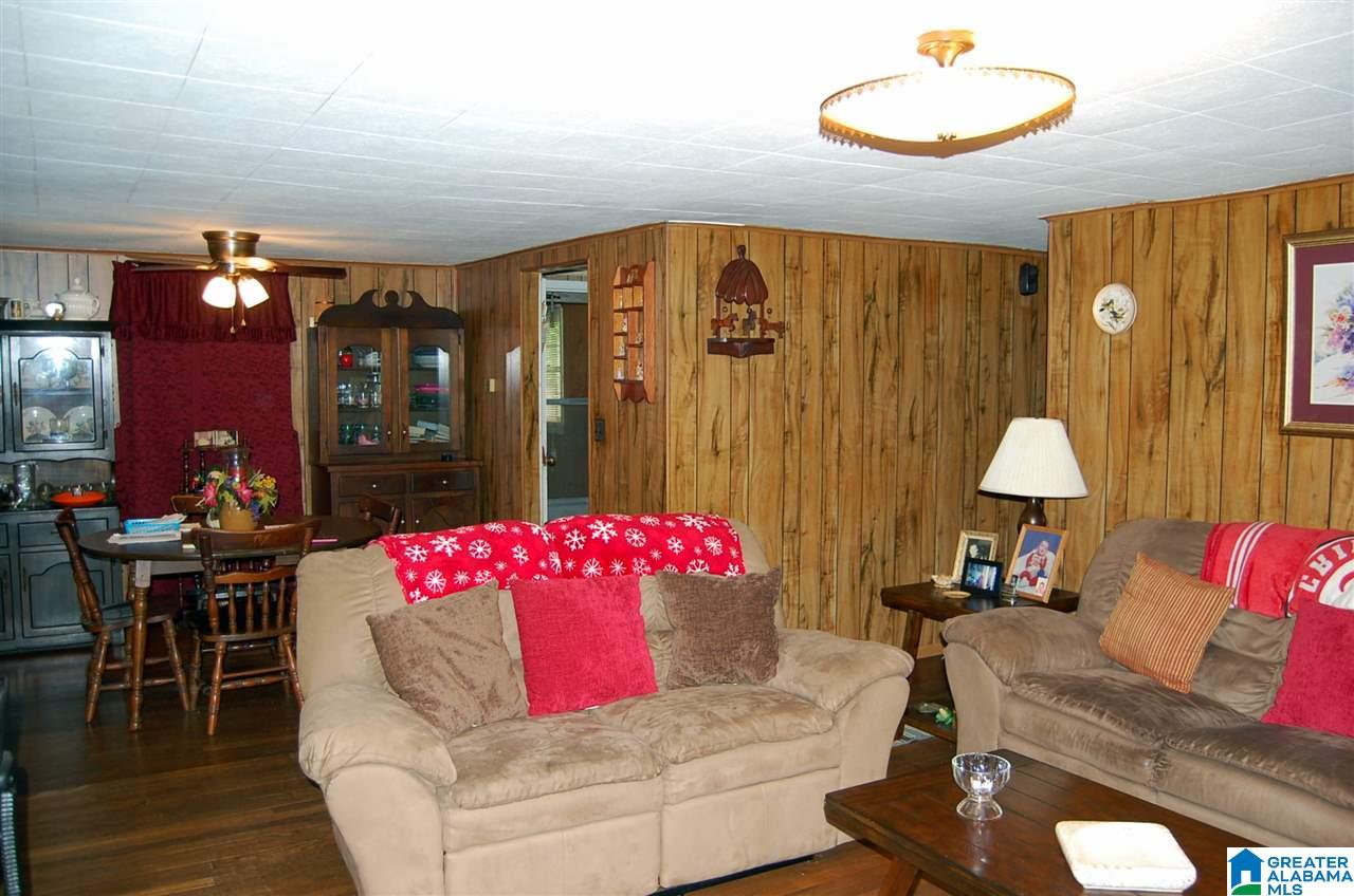 208 Crosson Street Weaver, AL 36277 - Photo 4 of 17