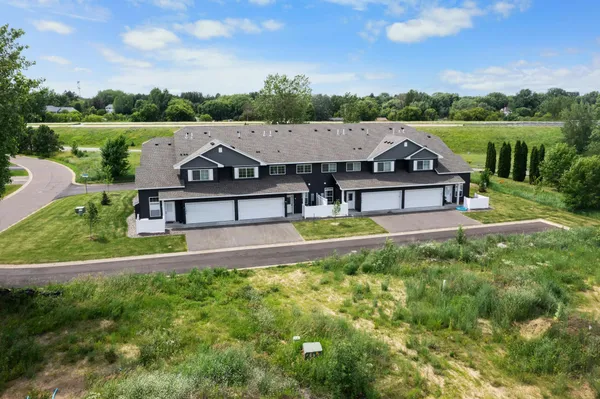 $2,200 | 1795 Cleveland Court South, Cambridge, MN 55008