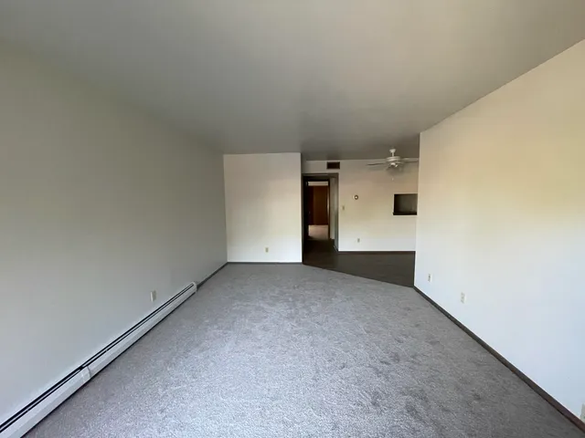 $995 | 6179 West Cold Spring Road, Milwaukee, WI 53220