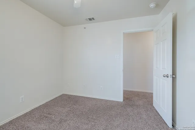 $1,300 | 10619 Mathom Landing, Unit 4, Universal City, TX 78148