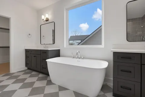 $674,900 | 5701 B Maudina Avenue, Nashville, TN 37209