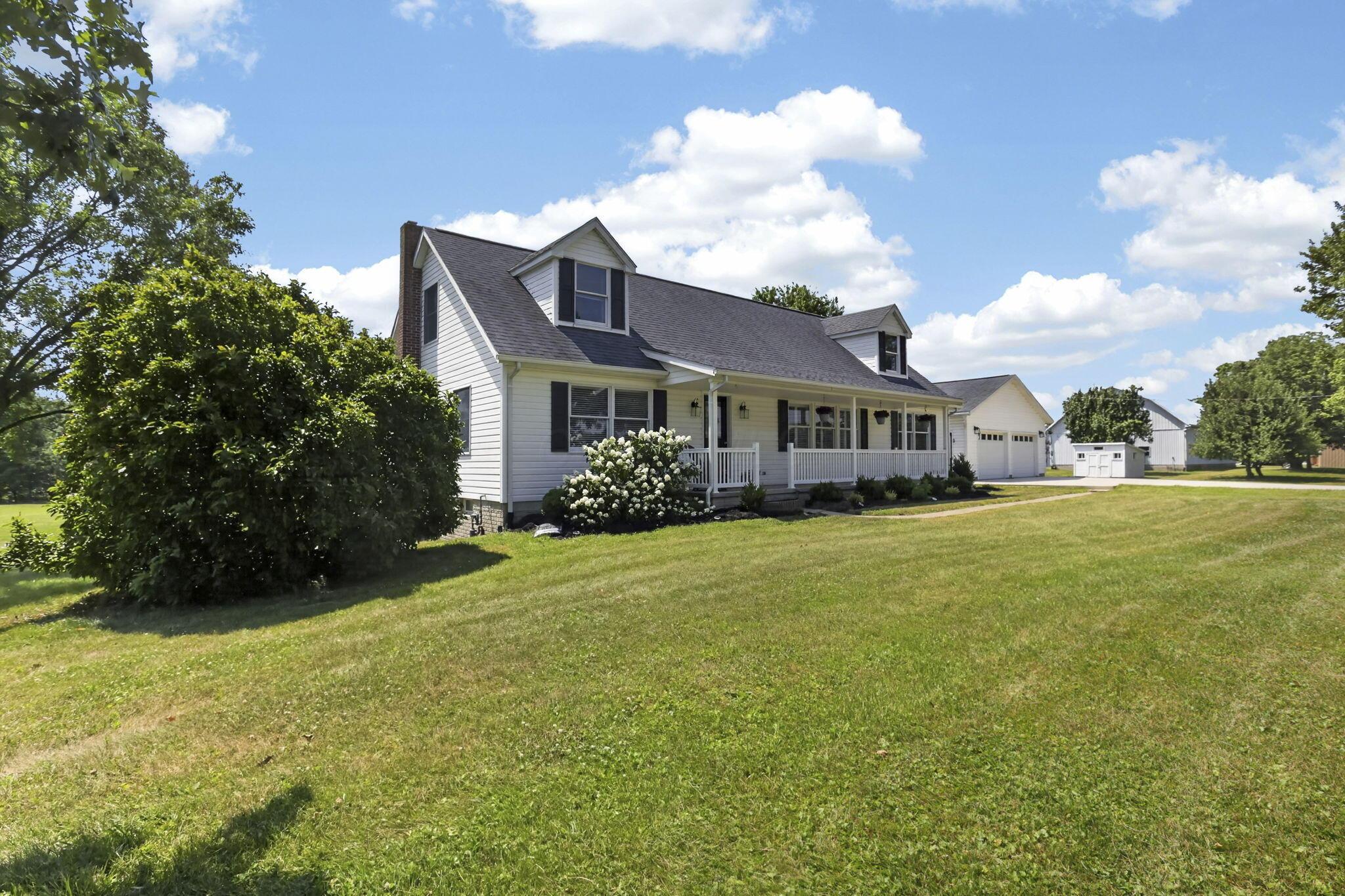 6017 Van Fossen Road Johnstown, OH 43031 - Photo 2 of 60 4-web-or-mls-0V3A9501