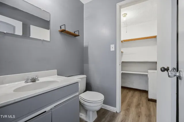 $135,000 | 161 Oakcrest Circle, Unit 161, Bristol, VA 24201