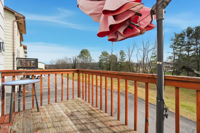 $135,000 | 161 Oakcrest Circle, Unit 161, Bristol, VA 24201