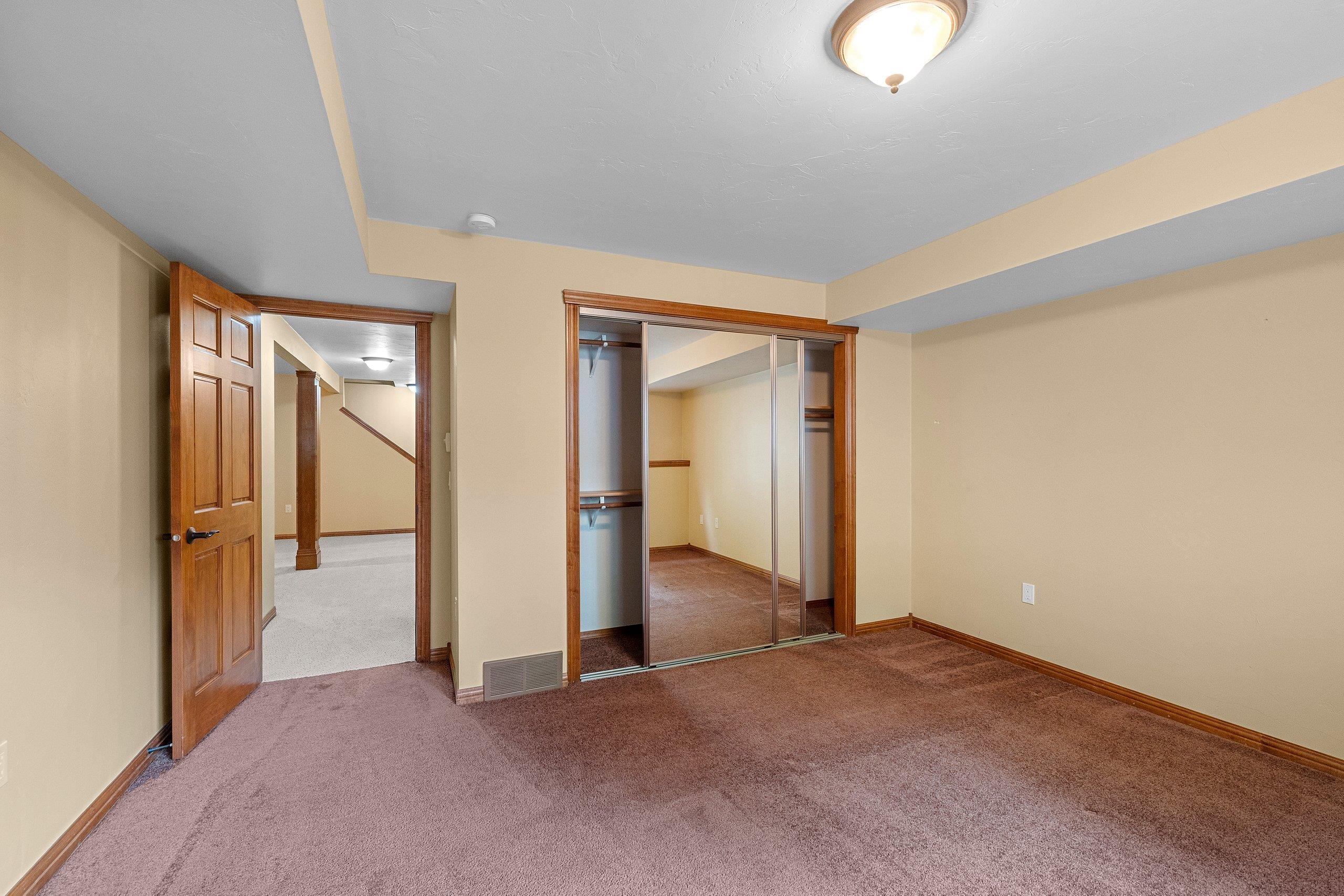1243 Prairie Falcon Trail Green Bay, WI 54313 - Photo 38 of 51
