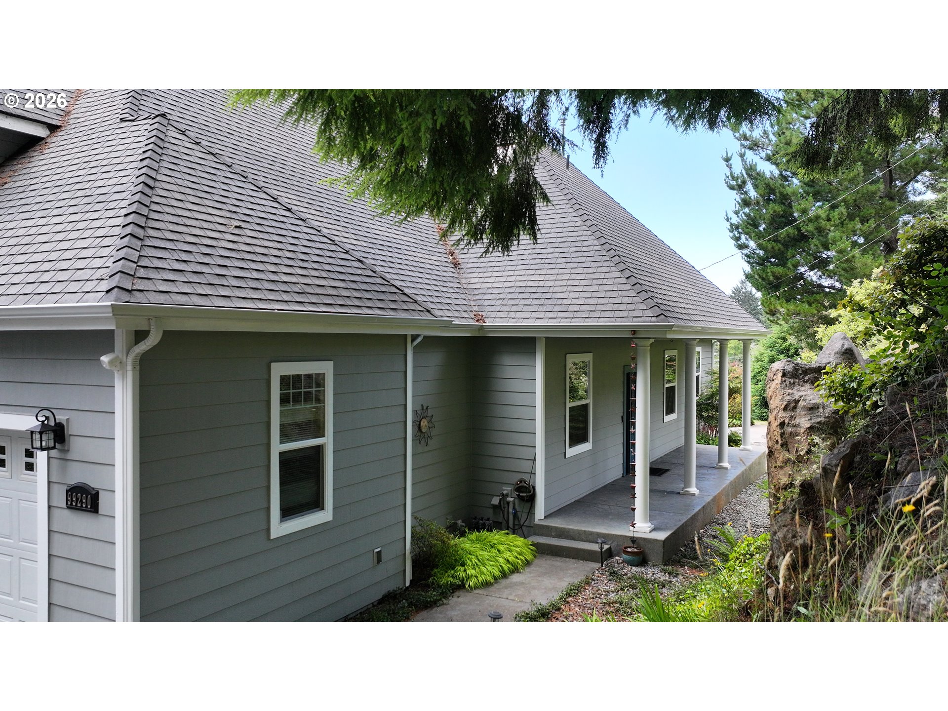 99290 Overlook Road Brookings, OR 97415 - Photo 3 of 42 Covered Porch