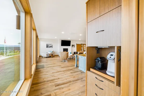 $1,289,000 | 265 Scenic Drive, Bonners Ferry, ID 83805