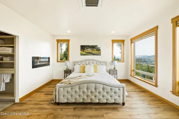 $1,289,000 | 265 Scenic Drive, Bonners Ferry, ID 83805