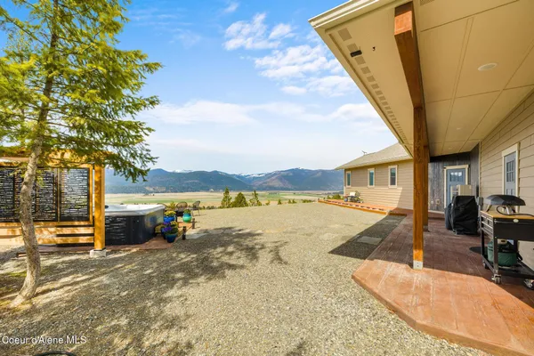$1,289,000 | 265 Scenic Drive, Bonners Ferry, ID 83805