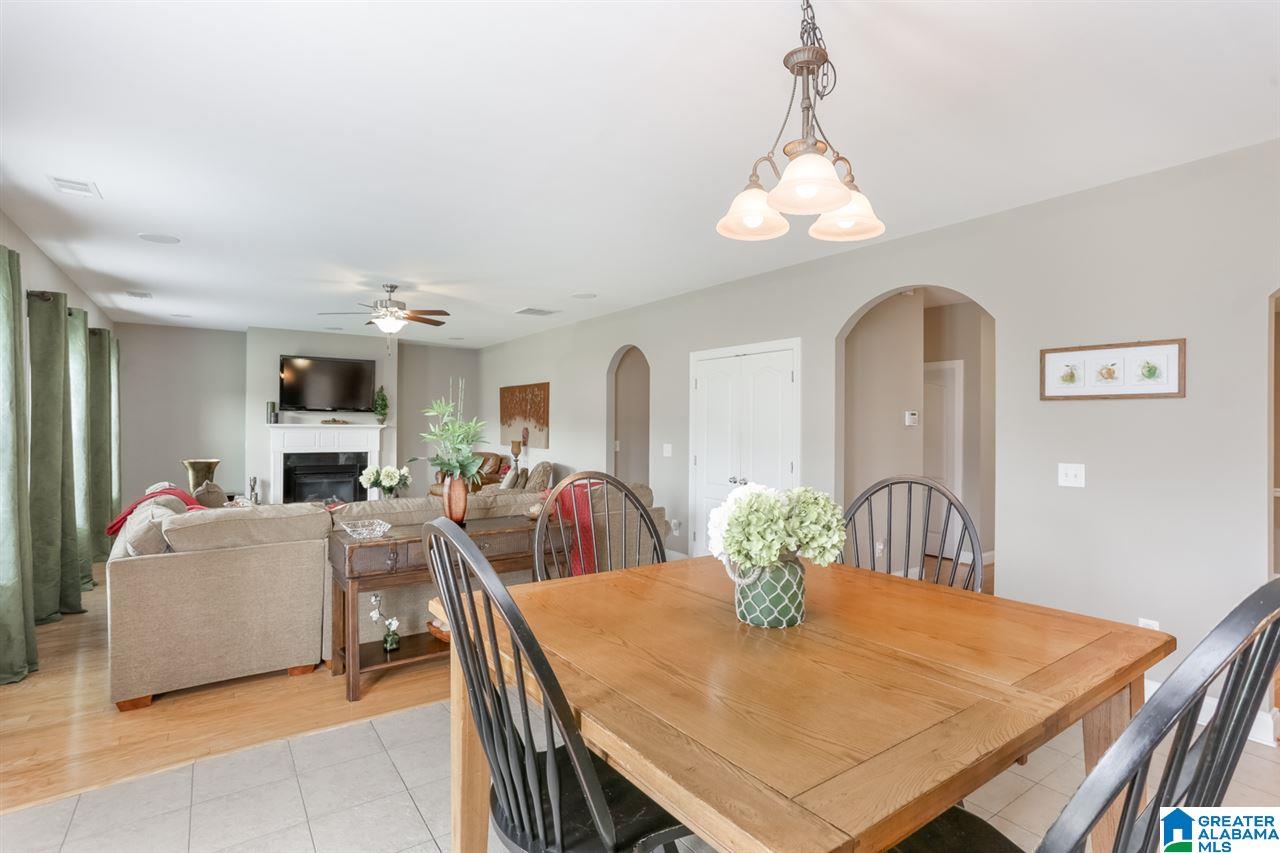 644 Southern Trace Parkway Leeds, AL 35094 - Photo 18 of 46