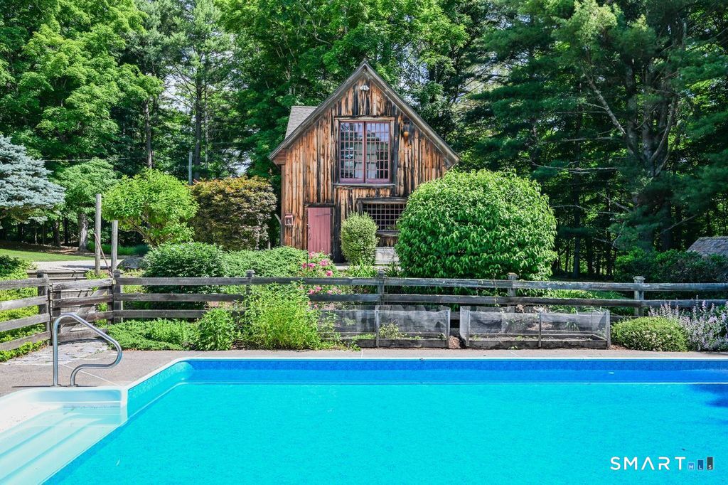 40 Ruffin Road Woodbury, CT 06798 - Photo 31 of 40