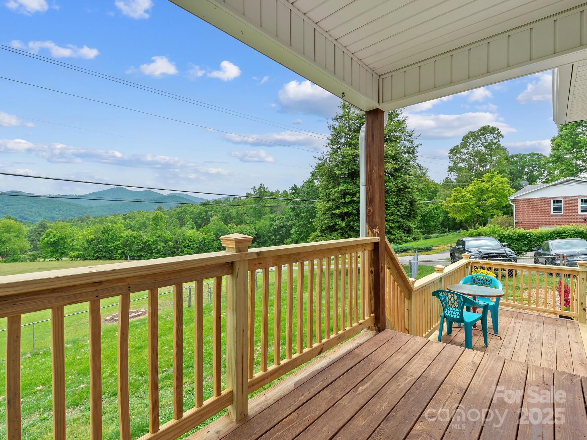 618 Enka Lake Road Candler, NC 28715 - Photo 20 of 25 Gallery Image 20
