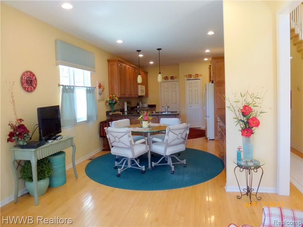 3797 Windingbrook Circle Rochester Hills, MI 48309 - Photo 16 of 32