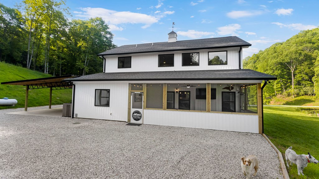 1651 Winding Stairs Road Topton, NC 28781 - Photo 4 of 100