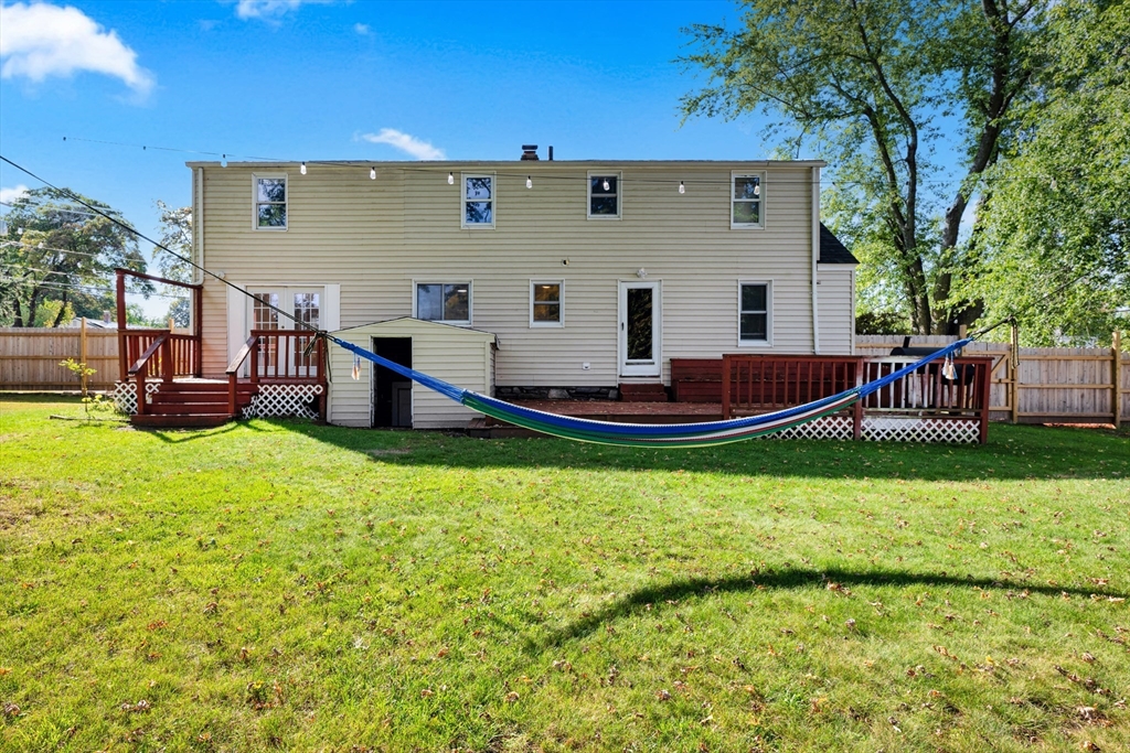 17 Dutton Street Worcester, MA 01610 - Photo 6 of 33 Gallery Image 6