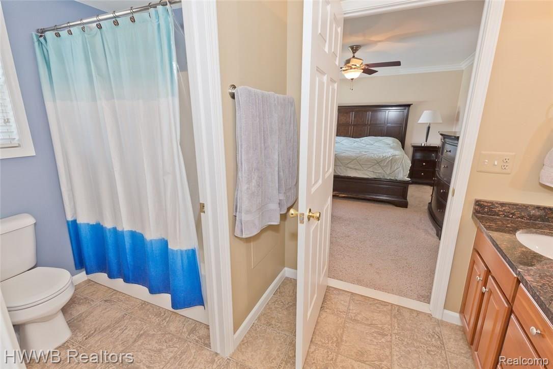 4124 Edgar Avenue Royal Oak, MI 48073 - Photo 32 of 42 Liz Edgar592A9172.jpg