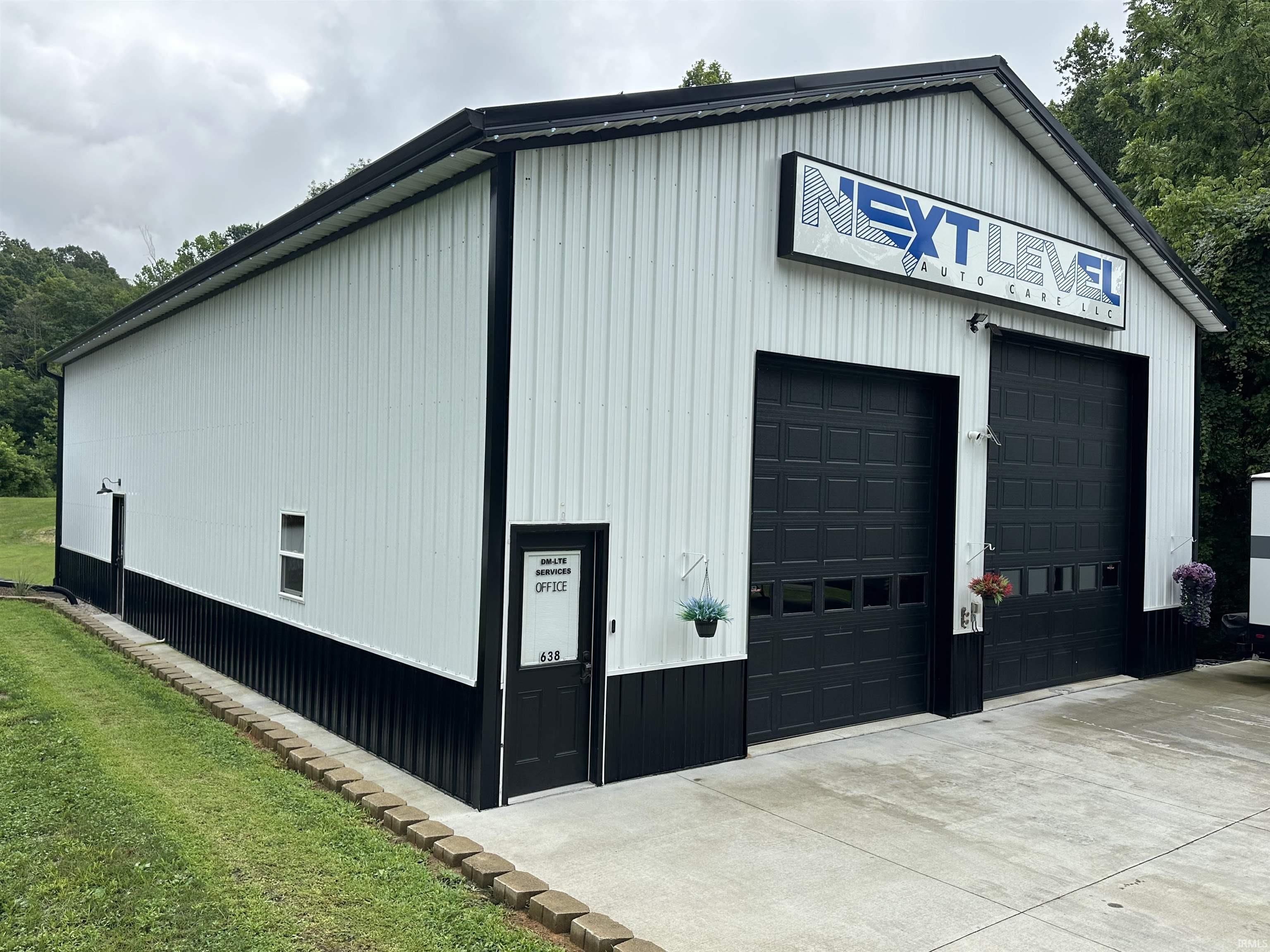 638 North Pike Road Springville, IN 47462 - Photo 12 of 36