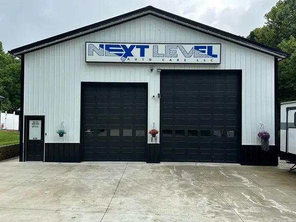 $525,000 | 638 North Pike Road, Springville, IN 47462