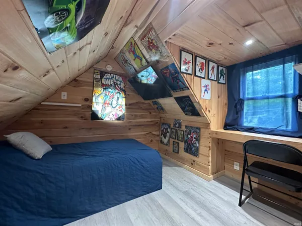 $525,000 | 638 North Pike Road, Springville, IN 47462