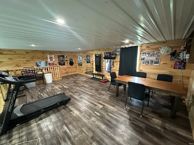 $549,900 | 638 North Pike Road, Springville, IN 47462