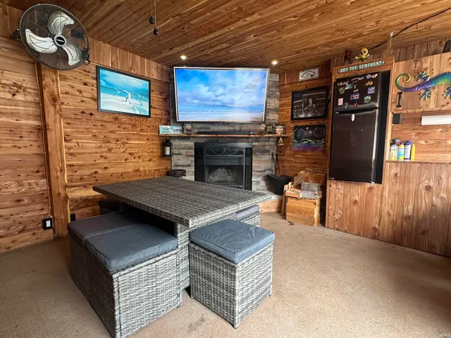 $549,900 | 638 North Pike Road, Springville, IN 47462